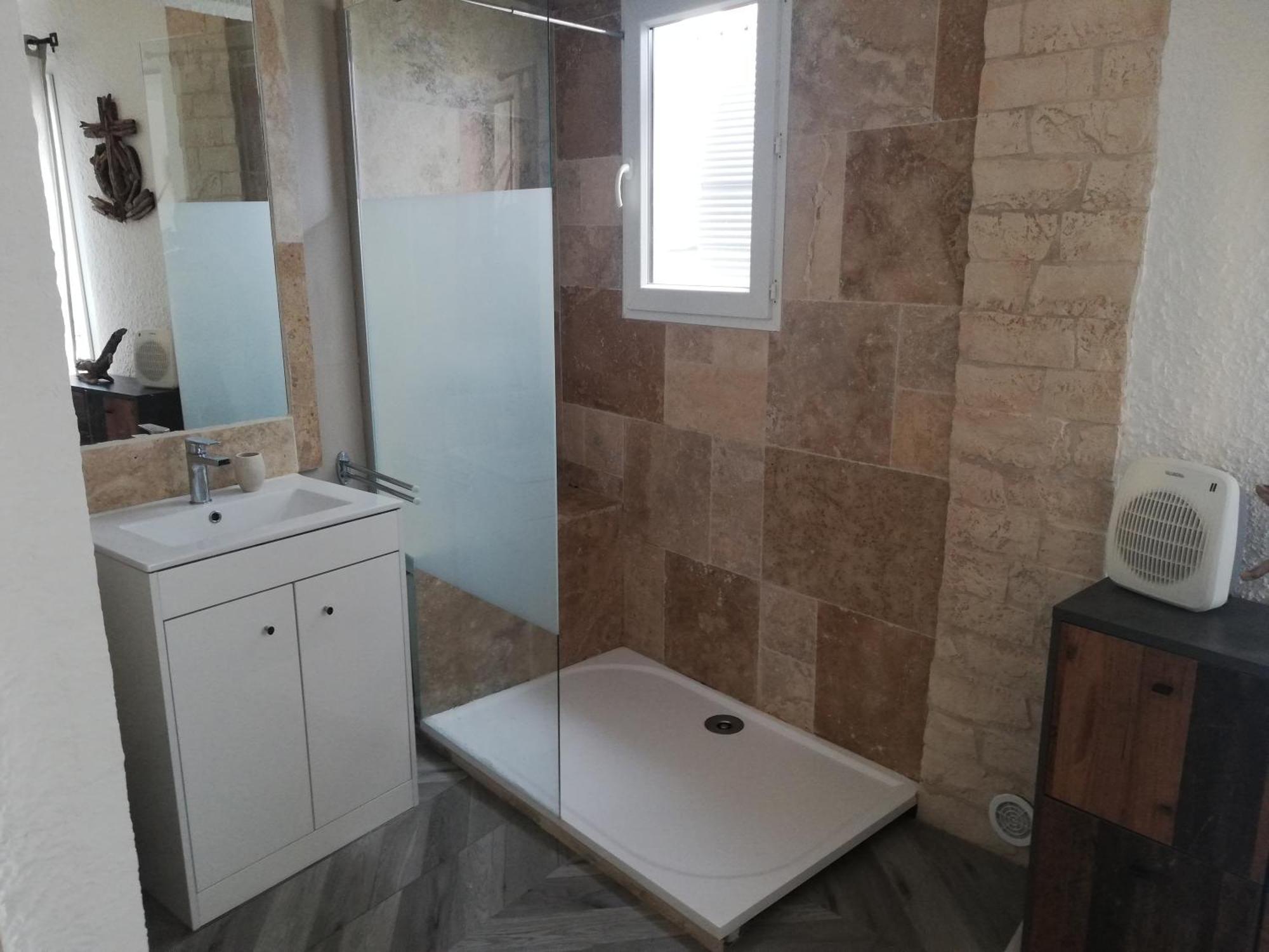 Jolie Appartement Refait A Neuf Saintes-Maries-de-La-Mer Exterior foto